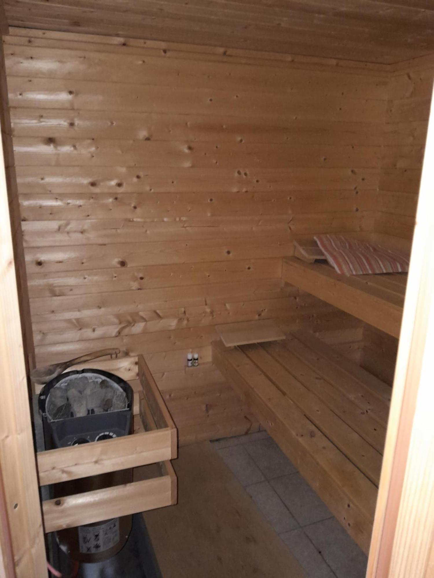 Aparthouse Ani Радовлица Екстериор снимка